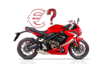 Motorrad Finanzierung zeigt eine Motorrad, ein EURO Zeichen und ein Fragezeichen