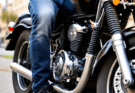 Motorrad-Jeans mit Protektoren: Die besten Modelle für Sicherheit & Style 2025